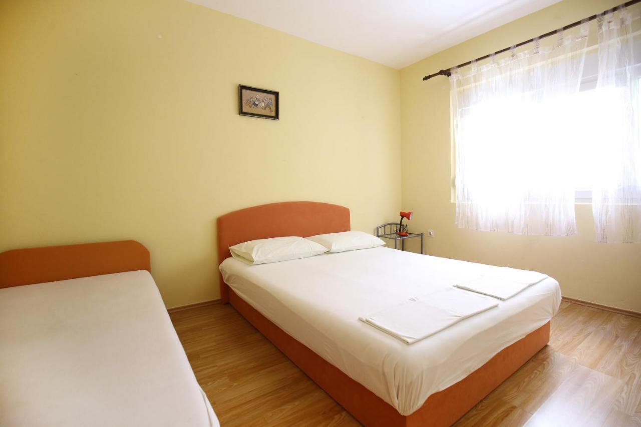 Apartmani Buca Biograd Na Moru Exterior photo