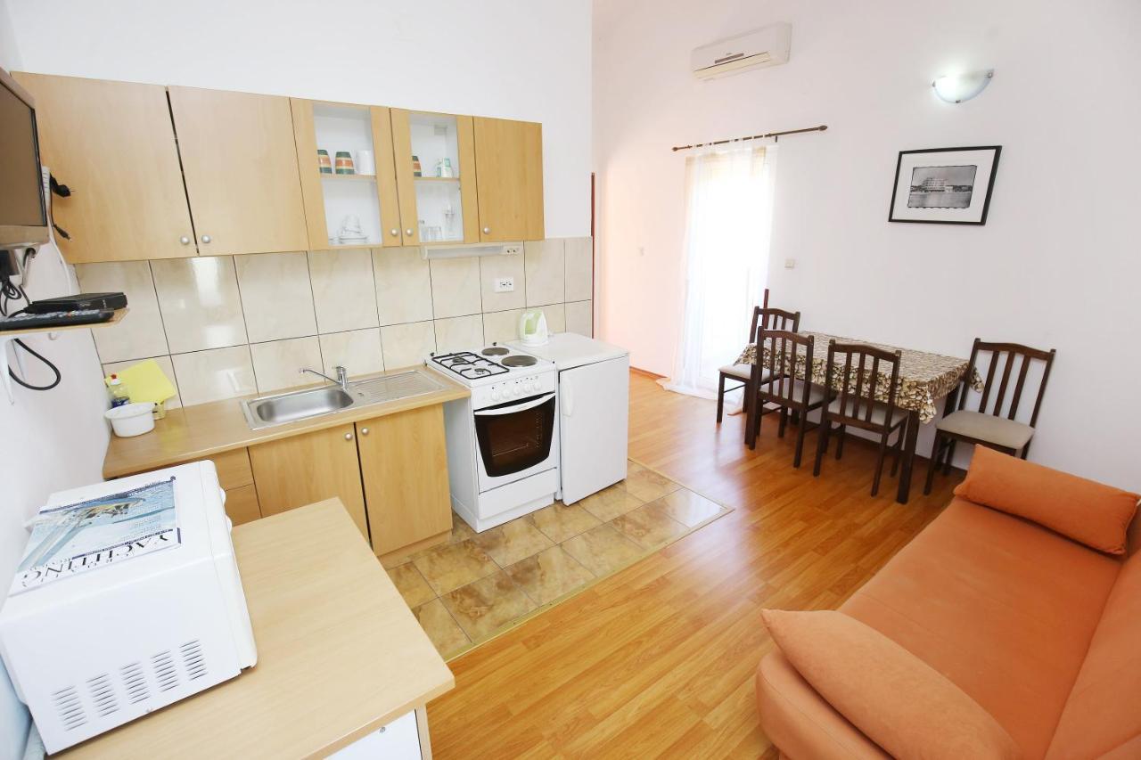 Apartmani Buca Biograd Na Moru Exterior photo